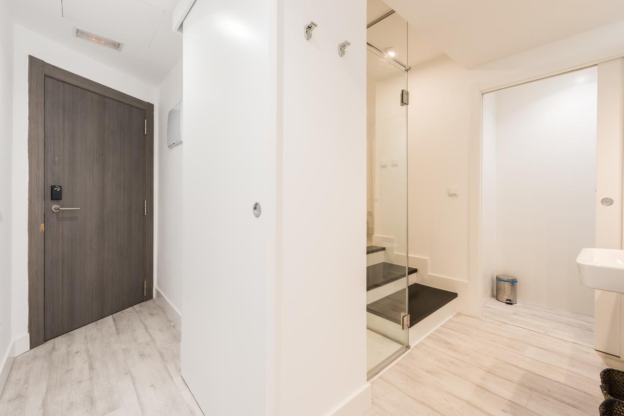 Recoletos Apartment Madrid Exterior photo