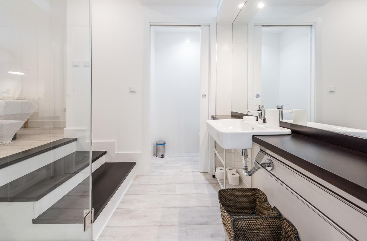 Recoletos Apartment Madrid Exterior photo